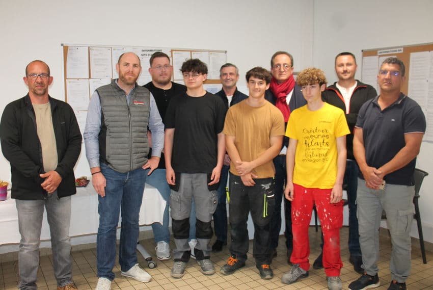 Ils ont fait des étincelles : deux apprentis de la région BFC accèdent à la finale nationale du MAF électricité 2025