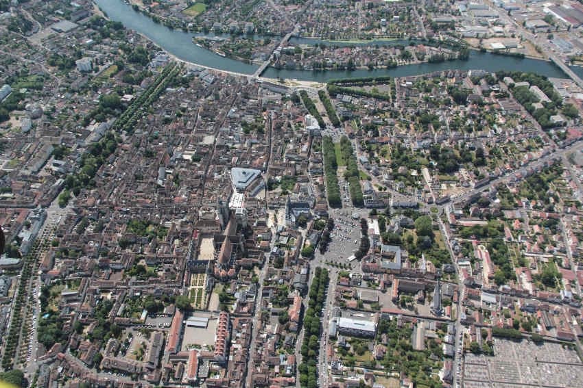 La Ville de Sens et les chambres consulaires prennent le pouls des professionnels du commerce et de l’artisanat
