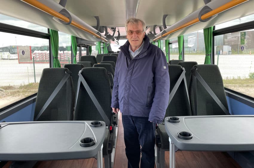 Voyager en bus tout en travaillant : PROCARS développe une nouvelle offre de bureau mobile
