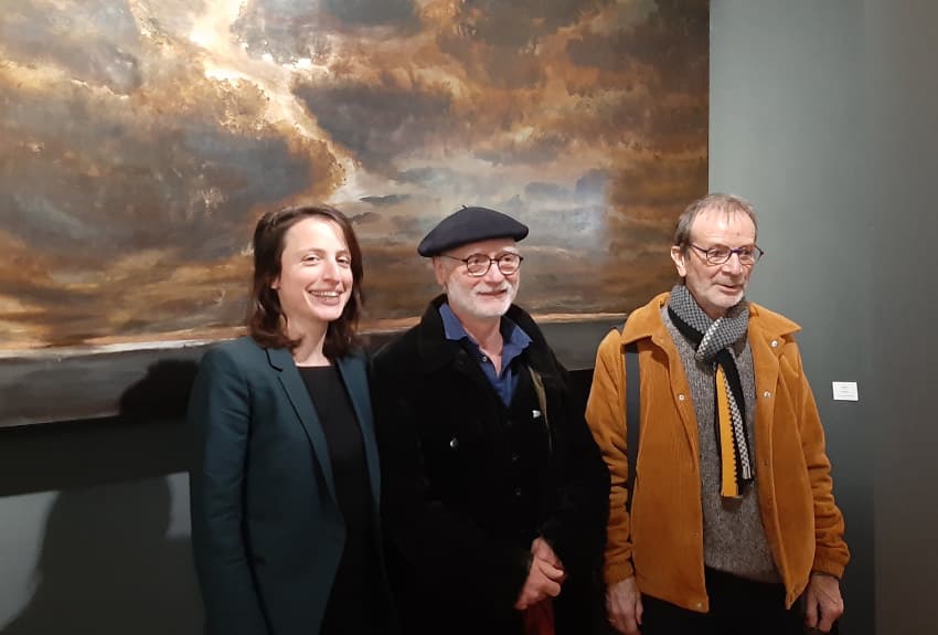 Vingt nuances de ciel en taille XXL : le beau tutoie les sommets à l’exposition « Grands Formats » de MOUV’ART