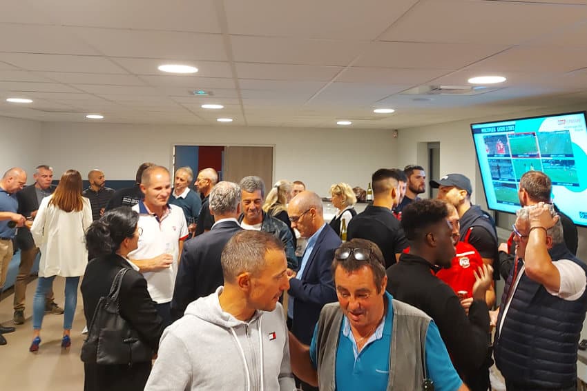 Le club enregistre une progression de 10 % de ses sponsors : partenaires au cœur fidèle au RCA !