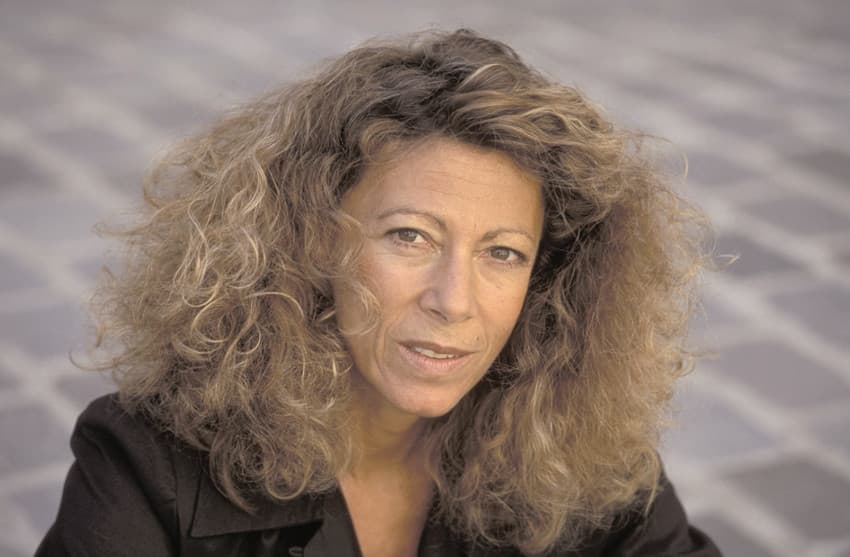 Contre le formatage de la pensée : Barbara CASSIN défend la diversité linguistique en rejetant l’anglicisme absolu…