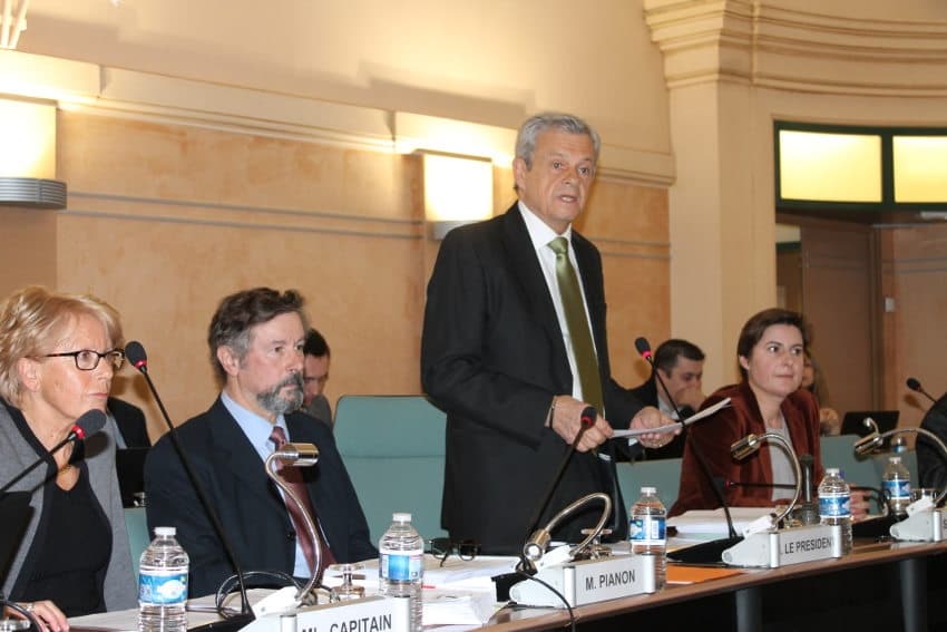 Réuni en audioconférence, le Conseil départemental de l’Yonne adopte son budget primitif à une très large majorité