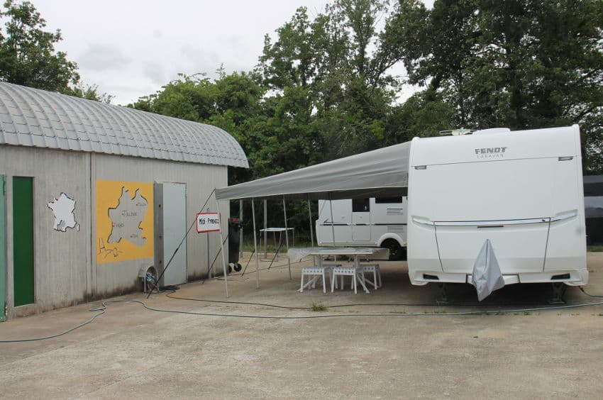 La pédagogie s’affiche à « l’aire » libre: les gens du voyage profitent du programme de réussite éducative à Auxerre
