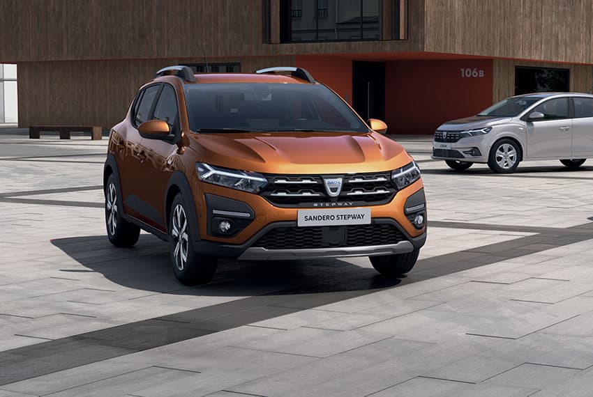 Les ventes s’envolent au premier semestre : DACIA SANDERO en tête de gondole européenne !