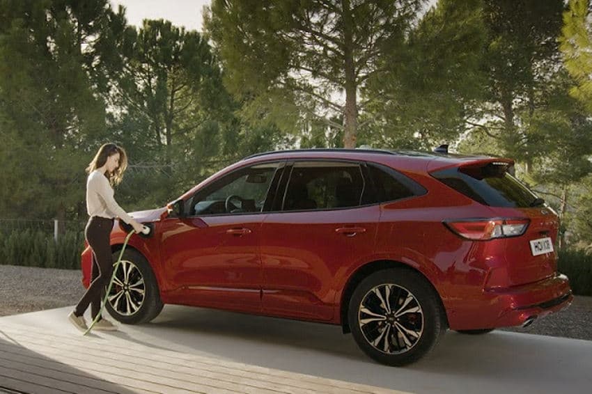 La mobilité électrique se priorise chez FORD : le constructeur décline déjà 14 véhicules électrifiés en 2020