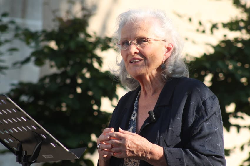 L’actrice lit des œuvres de Marie NOEL pour la SSHNY : le supplément d’âme de Marie-Christine BARRAULT…