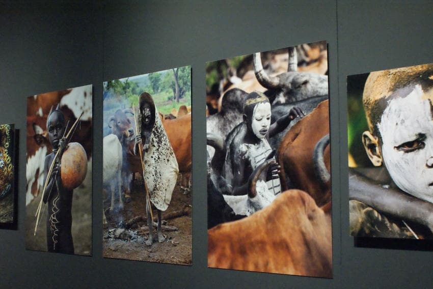 " Chroniques nomades " : invitation à la rêverie et au voyage avec le travail de huit photographes…