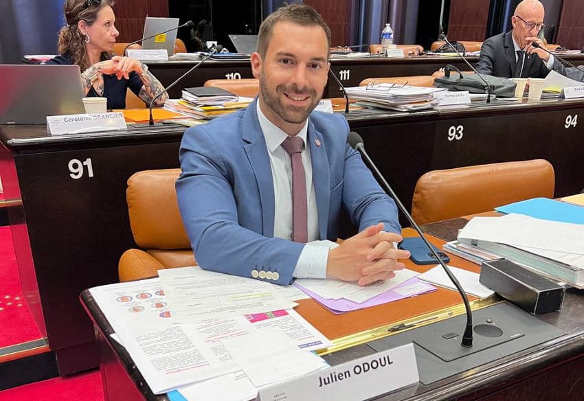 L’affaire du baobab s’invite dans l’hémicycle régional : le RN exige des sanctions à l’encontre de Michel NEUGNOT