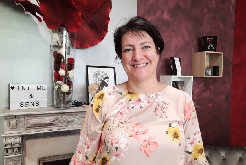 Une thérapie efficace contre la sinistrose de la COVID : parlez-moi d’amour chez « Intime et Sens » !