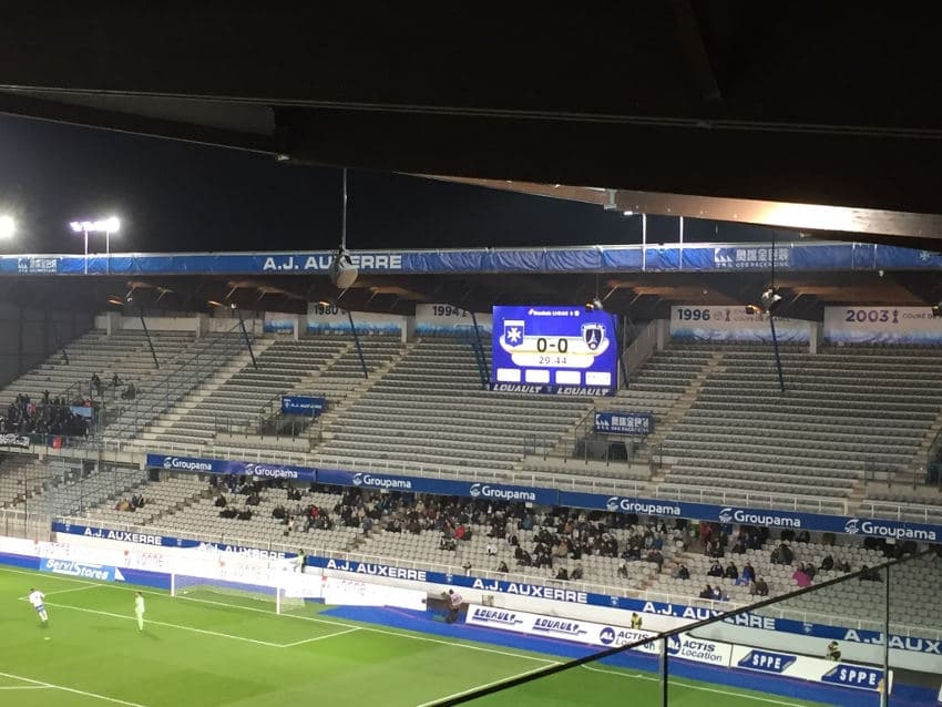 Tribune : AJ Auxerre, la crise de confiance tourne au désamour…