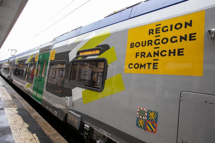 Les premiers TER Régiolis aux couleurs de MOBIGO circulent en Bourgogne Franche-Comté…