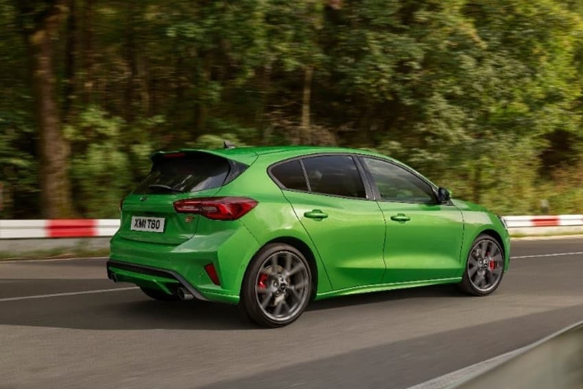 FORD a toujours cru aux vertus de la betterave : la marque américaine se positionne en leader du super éthanol E 85