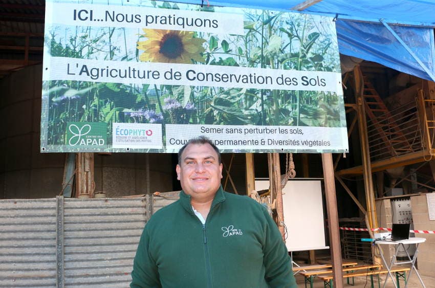 L’agriculture de conservation place le sol au cœur du système productif : les vers de terre leur disent merci !