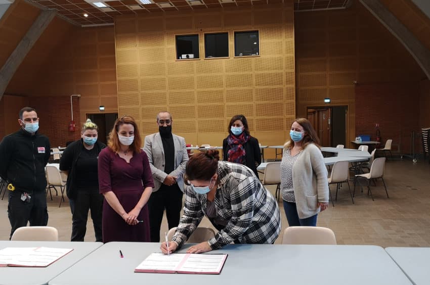 1 CIE et 1 PEC ont été signés à Avallon : un paraphe au bas d’un document, un pas essentiel vers la vie active…