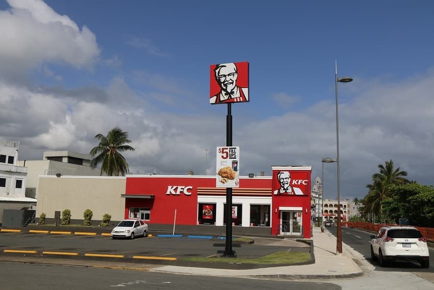 Le « ouf » de soulagement pour l’implantation de KFC à Sens : premiers coups de pioche donnés avant octobre…