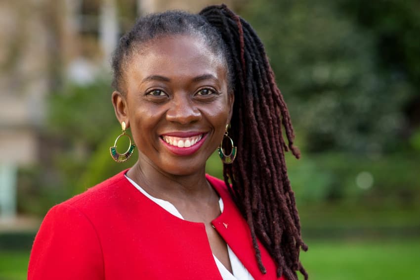 Danièle OBONO en réunion publique à Auxerre : la députée LFI-NUPES décortiquera à la loupe la loi DARMANIN