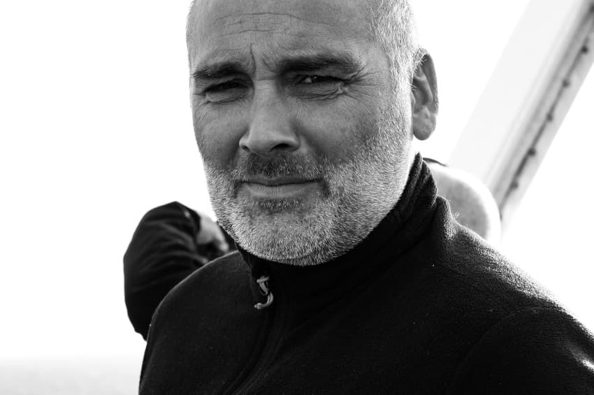 Une forte houle vient à bout des efforts d’Arnaud CHASSERY : la prochaine fois, POSEIDON sera avec lui !