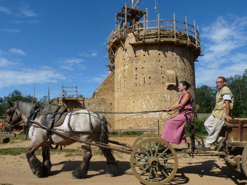 Téléphonie : GUEDELON se connecte grâce à la 4G au reste du monde…
