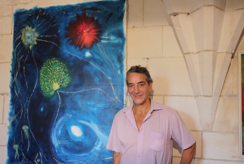 Des visions oniriques jusqu’au bout du pinceau : LOL invite les amateurs d’art dans son univers spirituel