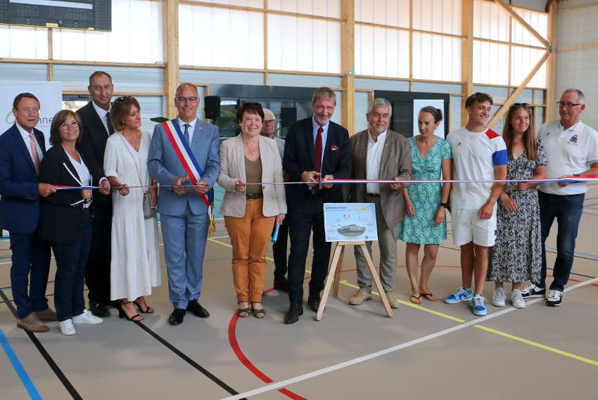 Novateur et ultra élaboré : le complexe sportif « Heliosports » de Venoy rafle toutes les médailles !
