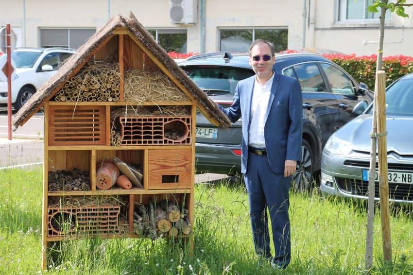 La PME se met au vert avec la LPO : CHAROT favorise l’accueil des oiseaux et des insectes sur ses plantations