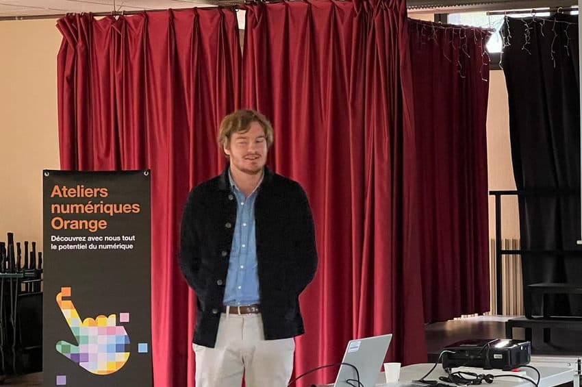 Le plan « Orange Digital Center » se décline dans l’Yonne : ORANGE dans la mécanique des « Ateliers numériques »…