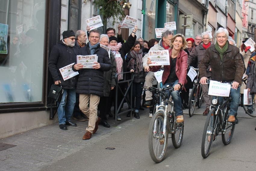 « Tous en selle ! » : une lettre ouverte d’Auxerre Ecologie en faveur de la bicyclette adressée à Guy FEREZ