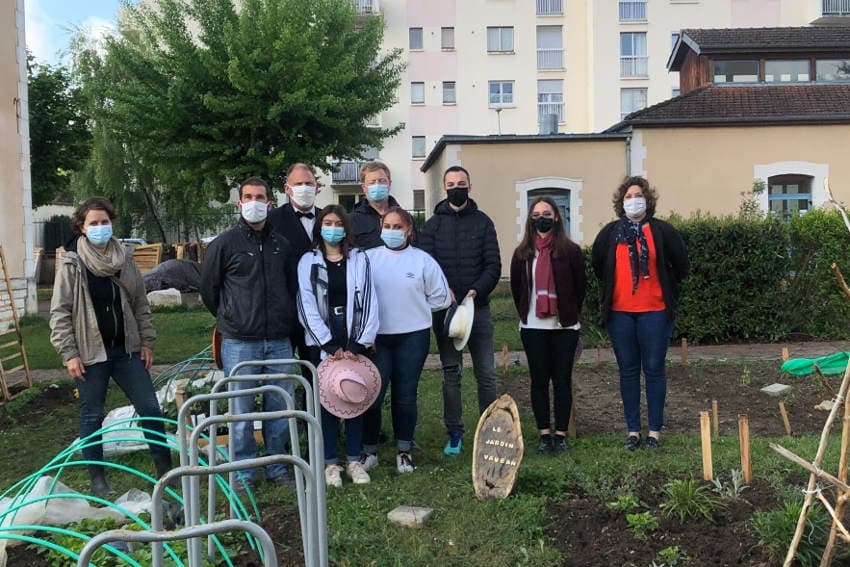 Les principes du développement durable s’initient au lycée Vauban : vive la pratique de la permaculture !