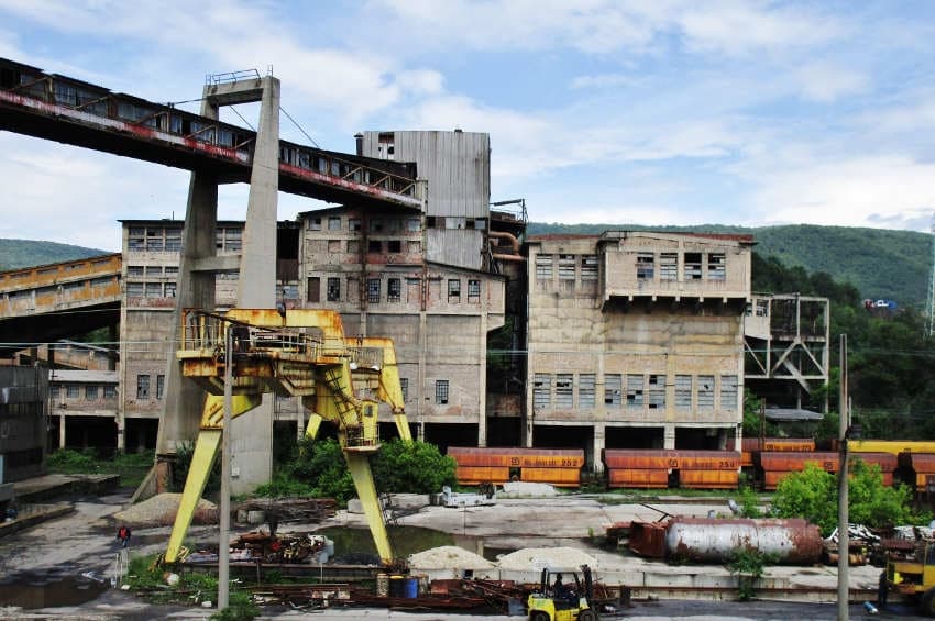 La transition énergétique est nécessaire en Europe : le « diamant noir » cristallise les tensions en Bulgarie…