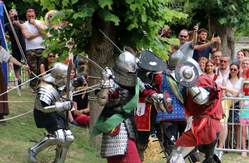 « Sus à l’ennemi ! » : Ecossais et Français sous bannière commune pour bouter les Anglais hors de Cravant !