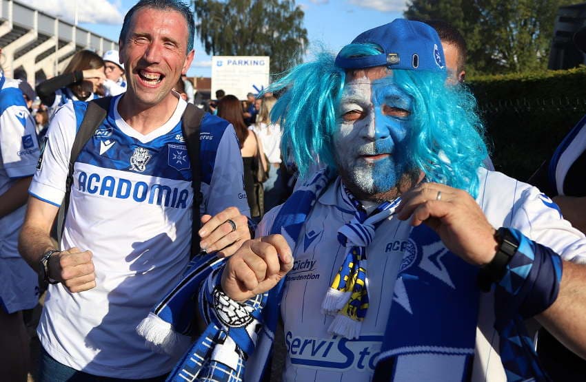 La semaine 20 par monts et par mots… : aurores boréales dans le ciel et « petits hommes bleus » route de Vaux !