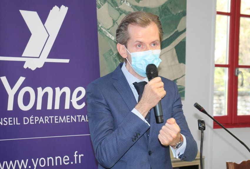 Il inaugure le 36ème NRO : Guillaume LARRIVE ne coupe pas le fil de l’urgence de la téléphonie mobile à améliorer...