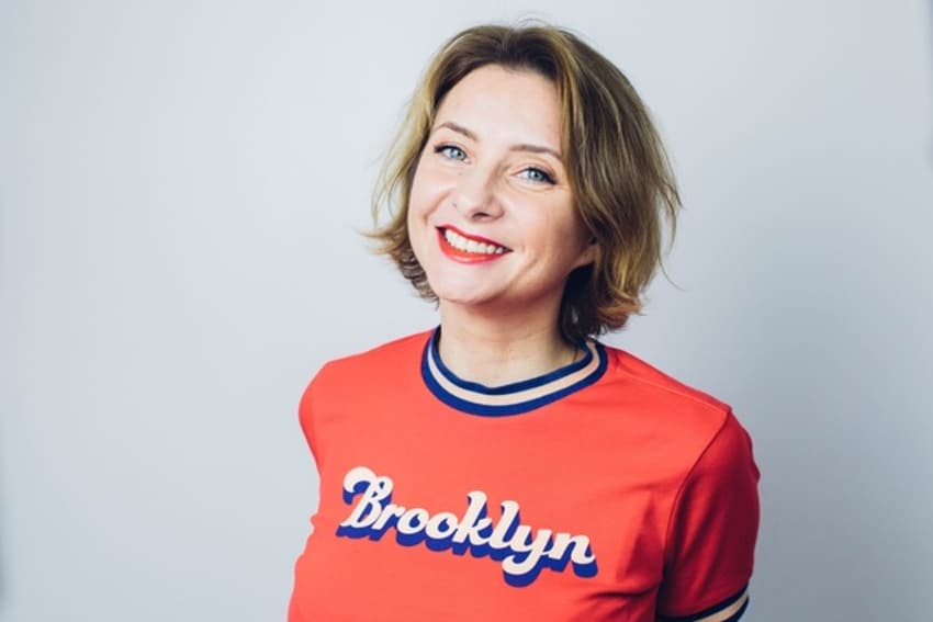 Elle a déjà publié deux romans : les mille-et-une vies de Céline HOLYNSKI façon melting-pot !