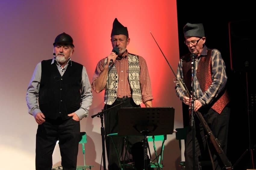 Les chansons de la Grande Guerre interprétées par ENTRE NOUS émeuvent plus de six cents spectateurs du Nord…
