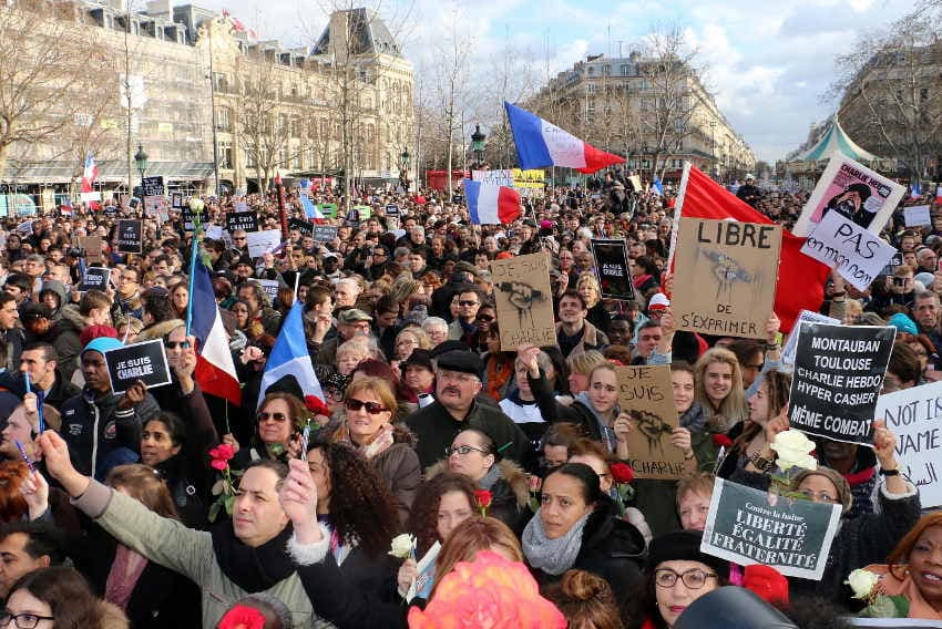 Hommage : dix ans après, soyons plus que jamais « Charlie » pour perpétuer le souvenir…