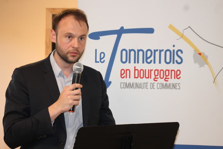 L’Etat en soutien de la ruralité : le sous-préfet Sébastien HENNON satisfait de la nouvelle crèche du Tonnerrois