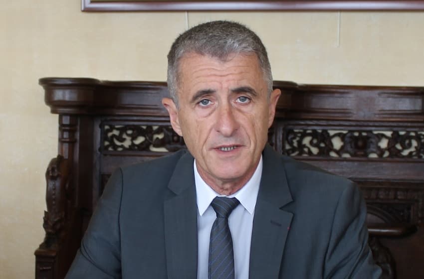 Sécurité routière : le préfet Patrice LATRON délivre un carton rouge aux automobilistes de l’Yonne