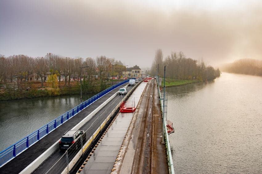 L’ouvrage de Pont-sur-Yonne se fait une cure de jouvence : le Département en suit sa progression…