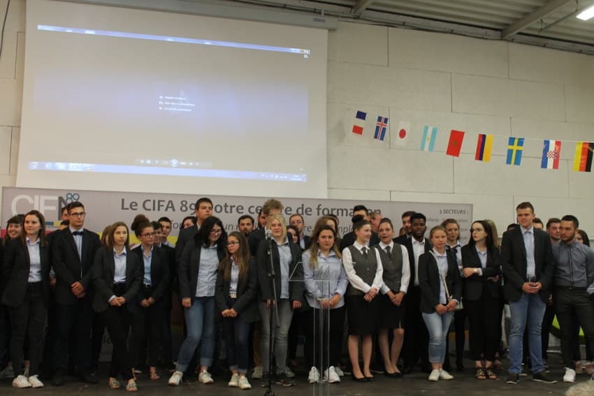L’excellence citoyenne des apprentis du CIFA de l’Yonne s’inculque avec le port de l’uniforme…