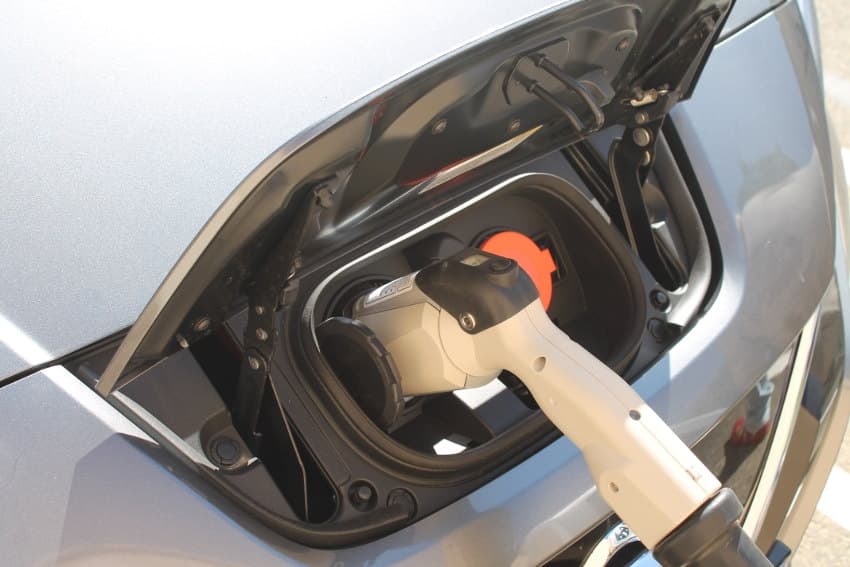 L’Europe veut bannir de la circulation les véhicules à moteur thermique : une perspective aux réelles incidences