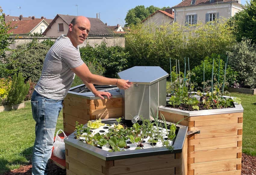 Les plaisirs du potager sans ses inconvénients : « A River in the Garden » développe l’aquaponie facile à Auxerre