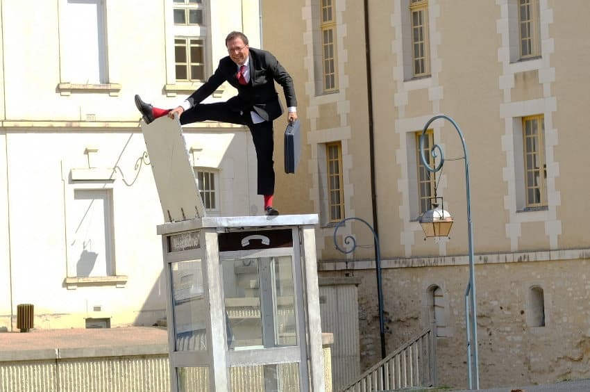 La culture reprend ses droits au cœur d’Auxerre : le festival des Rues Barrées envoie ses bonnes vibrations