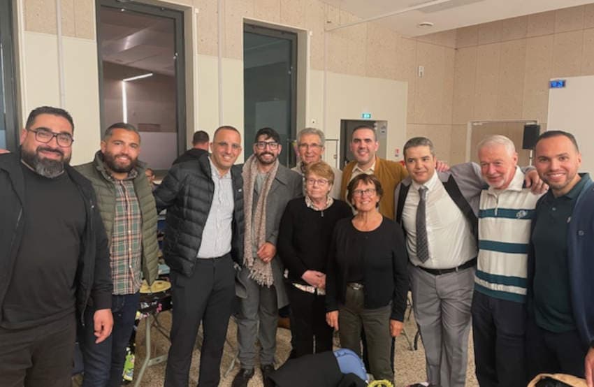 Les anciens du collège Bienvenu-Martin se retrouvent pour une soirée spéciale à Auxerre : la nostalgie, camarade !