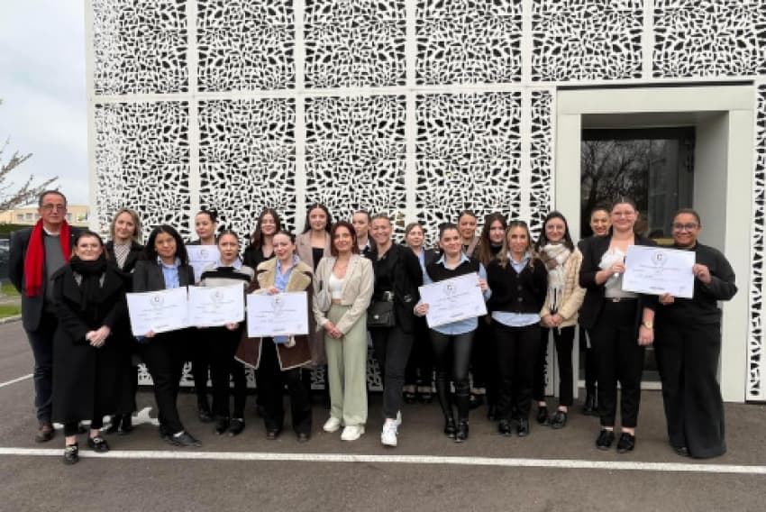 Esthétiquement vôtre ; six jeunes candidates du CIFA 89 décrochent le Graal au concours des MAF 2024