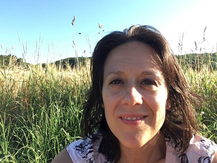 La thérapeute Anne MARMAGNE donne une conférence dans l’Yonne : retour vers le passé émotionnel du bébé…