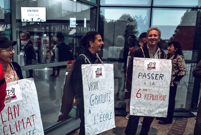 Les valeurs de la gauche s’affichent à l’ouverture de « Cité 89 » où l’APY fait part de ses revendications