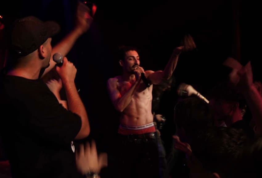 Soirée festive grâce à L4SSO à la « Scène des Quais » : Auxerre chavire sous le double choc du rap et du football