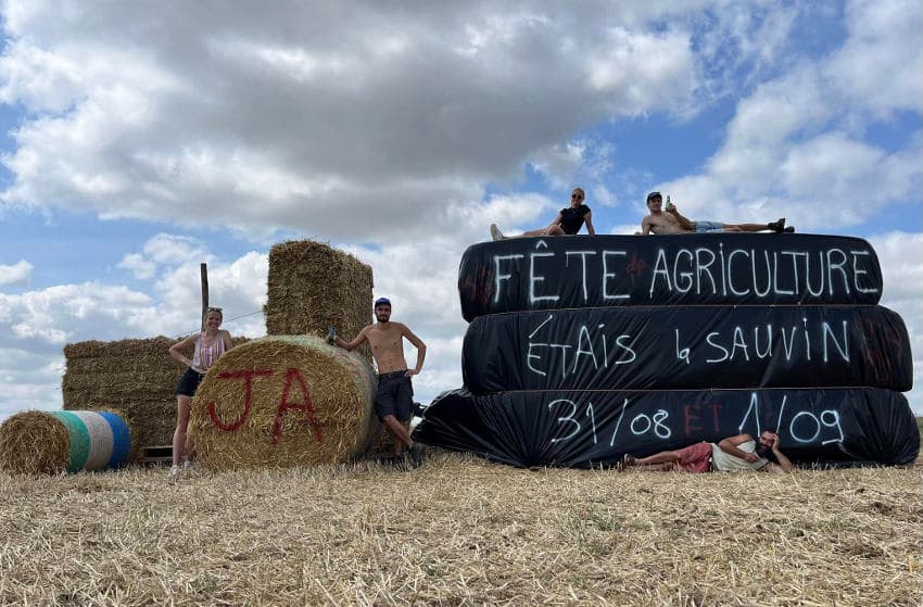 Le monde agricole s'accorde une pause estivale haute en couleurs ce week-end : menu de fête à la sauce JA 89 !