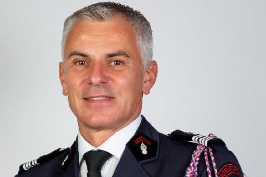 Le colonel Grégory ALLIONE, président national des pompiers, à la tribune des RIDY pour promouvoir le plan volontariat recrutement auprès des entreprises…